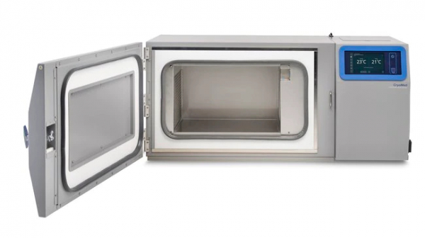 CryoMed Controlled-Rate Freezer